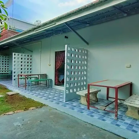 บ้านไม้หอมรีสอร์ท สวนผึ้ง