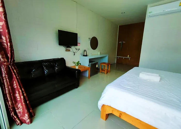 บ้านไม้หอมรีสอร์ท