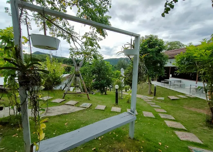 บ้านไม้หอมรีสอร์ท สวนผึ้ง