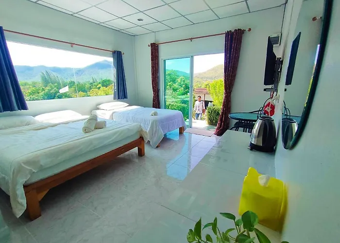 บ้านพัก บ้านไม้หอมรีสอร์ท สวนผึ้ง