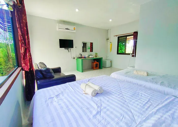 บ้านพัก บ้านไม้หอมรีสอร์ท